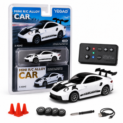 Yegao Porsche 911 GT3 RS White Scale 1:64 Mini 2.4 GHZ Remote Control Alloy Full Proportion Four-Wheel Drive Drift Car White